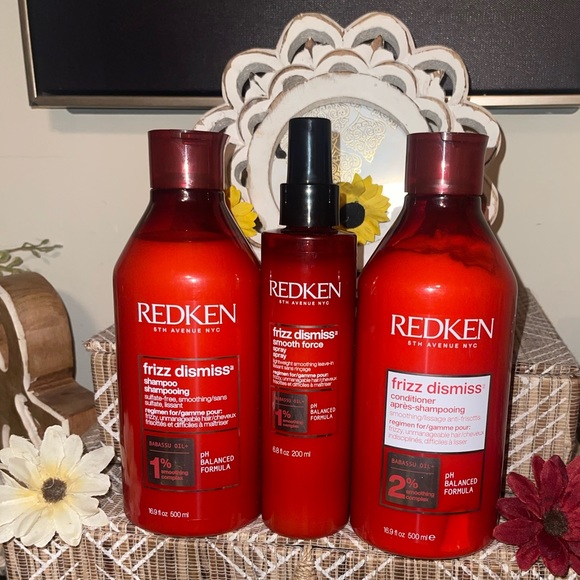 REDKEN Frizz Dismiss Shampoo, Conditioner & Smooth force  leave in spray - Picture 1 of 8